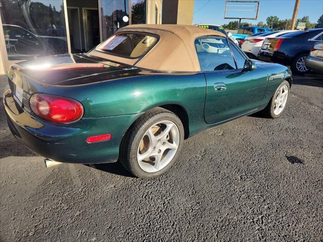 used 2002 Mazda MX-5 Miata car, priced at $6,495