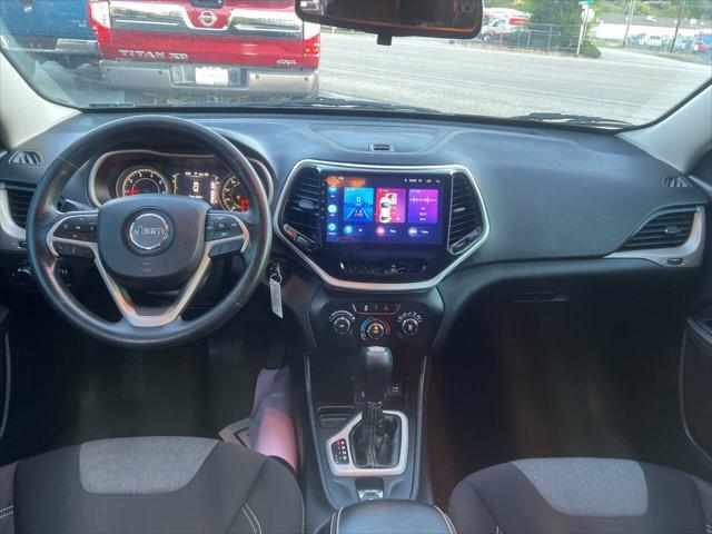 used 2015 Jeep Cherokee car, priced at $7,995