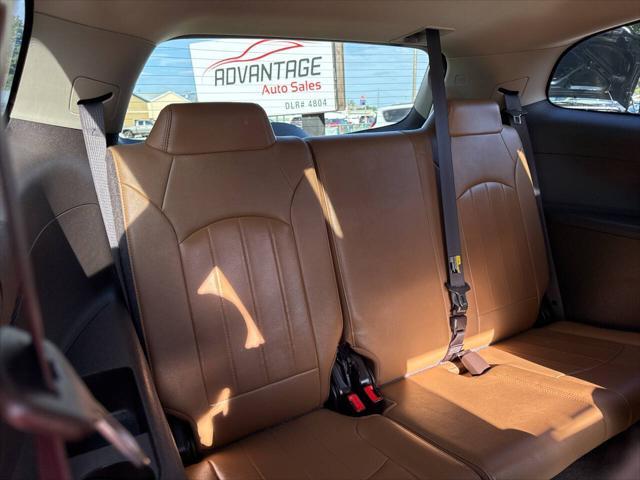 used 2015 Buick Enclave car, priced at $11,995