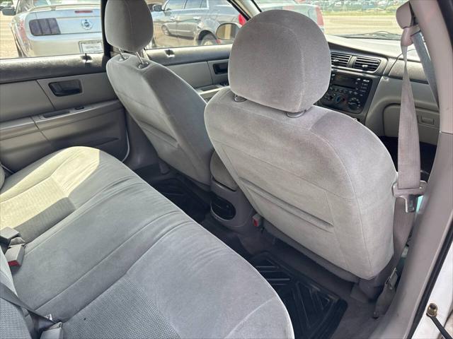 used 2006 Ford Taurus car, priced at $3,995