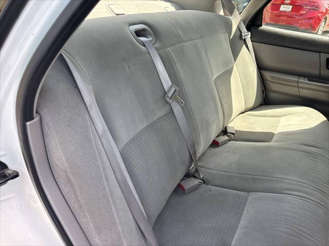 used 2006 Ford Taurus car, priced at $3,995
