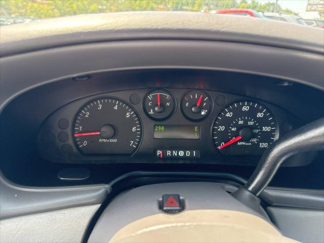 used 2006 Ford Taurus car, priced at $3,995
