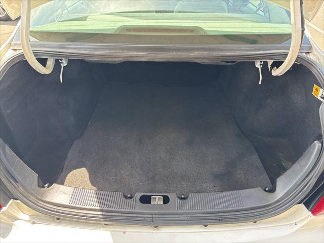 used 2006 Ford Taurus car, priced at $3,995