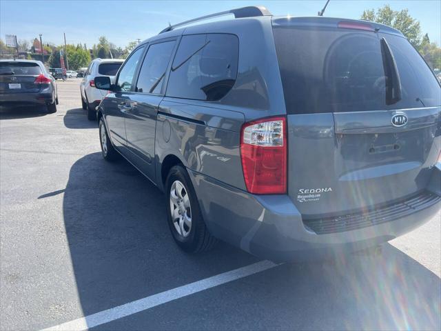 used 2009 Kia Sedona car, priced at $4,000
