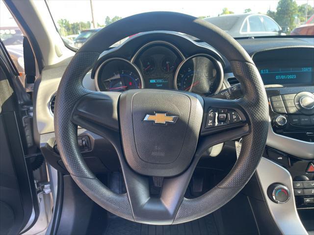 used 2016 Chevrolet Cruze Limited car, priced at $7,995