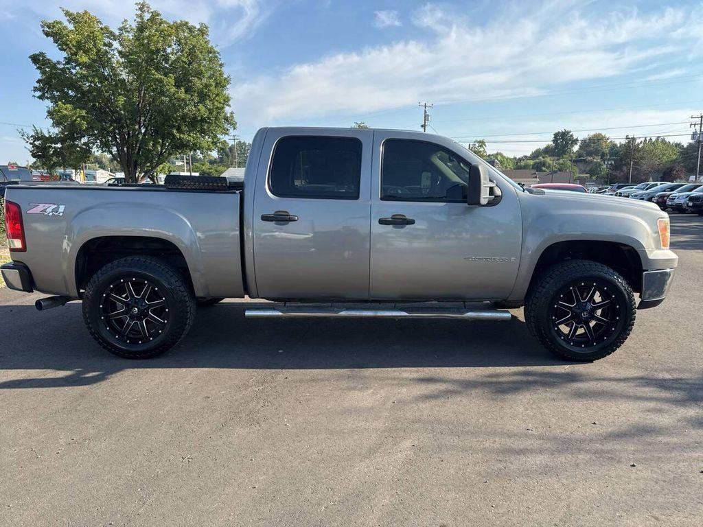 used 2007 GMC Sierra 1500 car, priced at $10,995