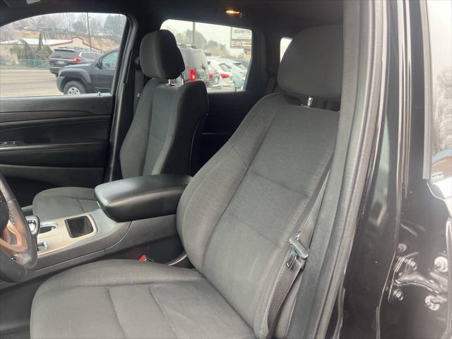 used 2015 Jeep Grand Cherokee car, priced at $13,995