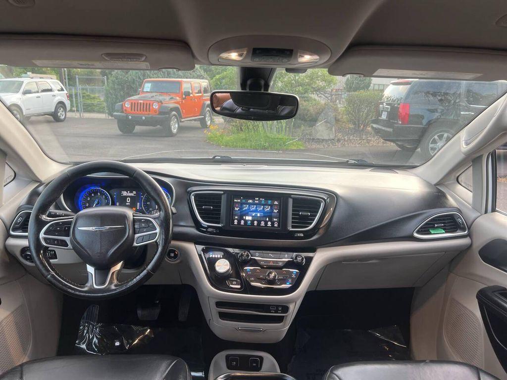 used 2020 Chrysler Pacifica car, priced at $17,995