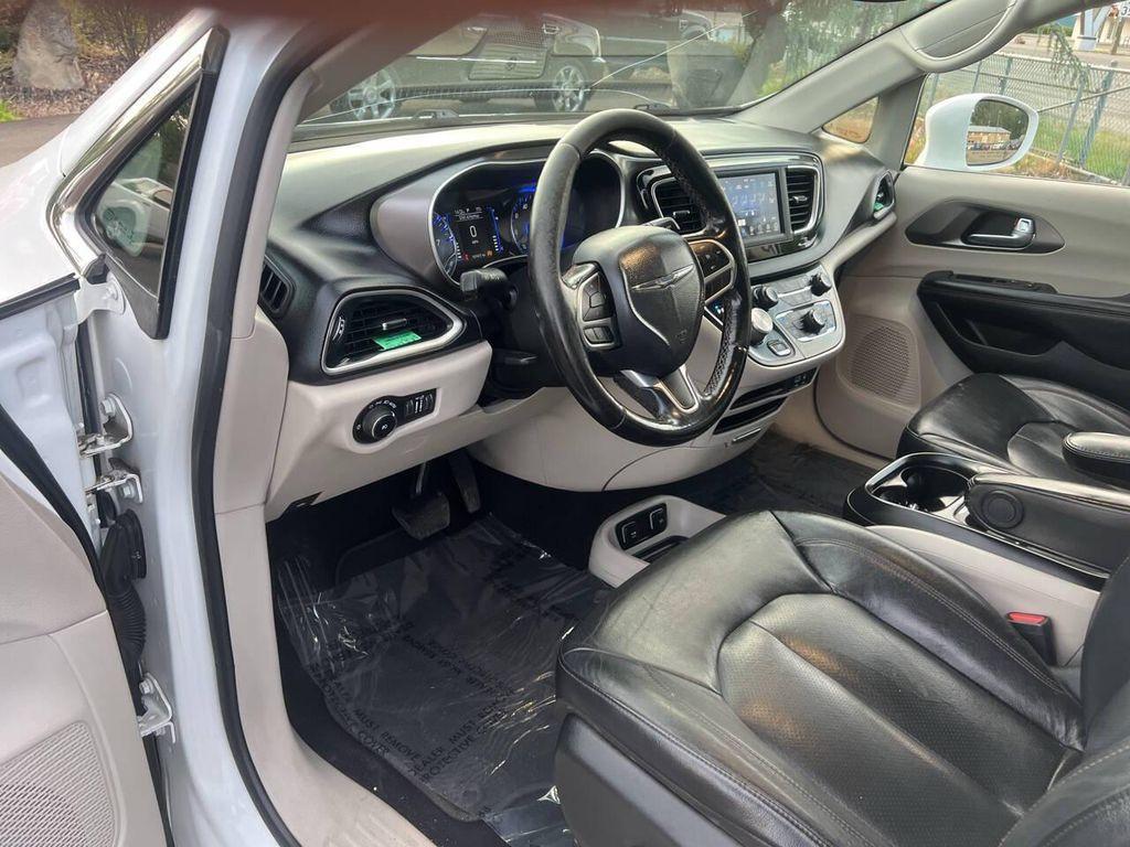 used 2020 Chrysler Pacifica car, priced at $17,995