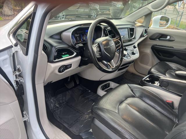 used 2020 Chrysler Pacifica car, priced at $17,995
