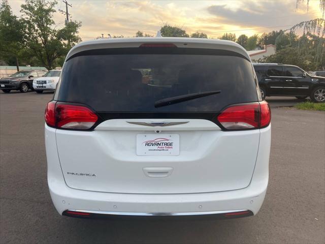 used 2020 Chrysler Pacifica car, priced at $17,995