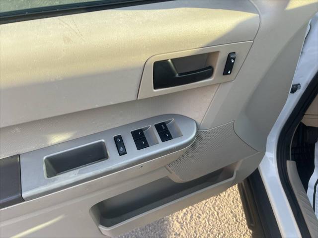 used 2008 Ford Escape Hybrid car, priced at $6,995