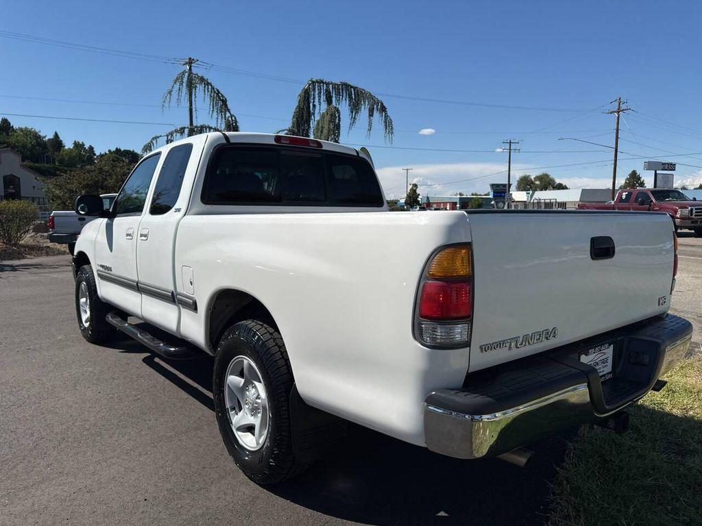 used 2000 Toyota Tundra car, priced at $13,995