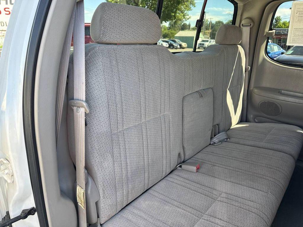 used 2000 Toyota Tundra car, priced at $13,995
