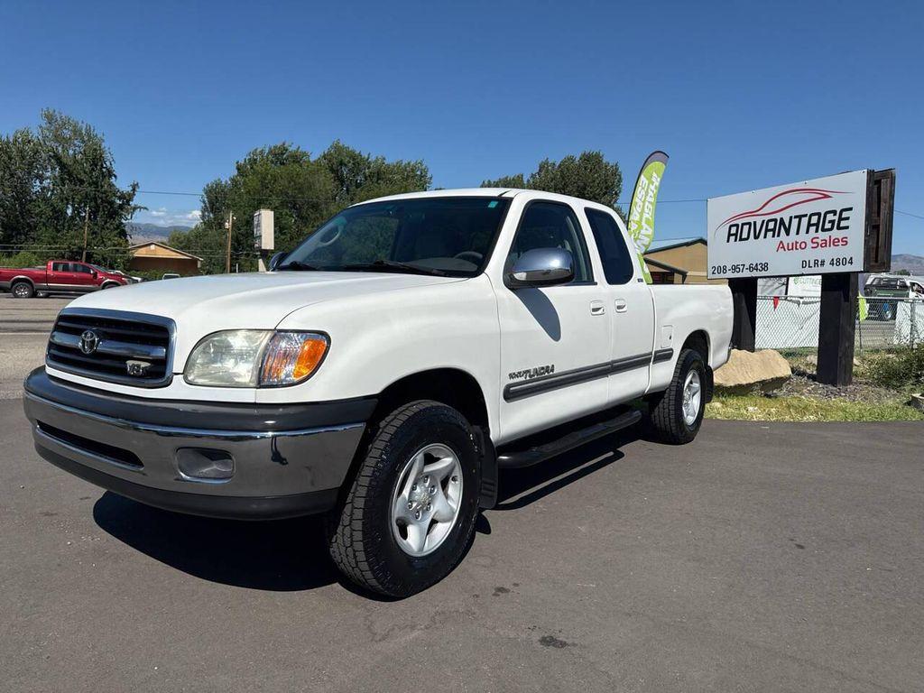 used 2000 Toyota Tundra car, priced at $13,995