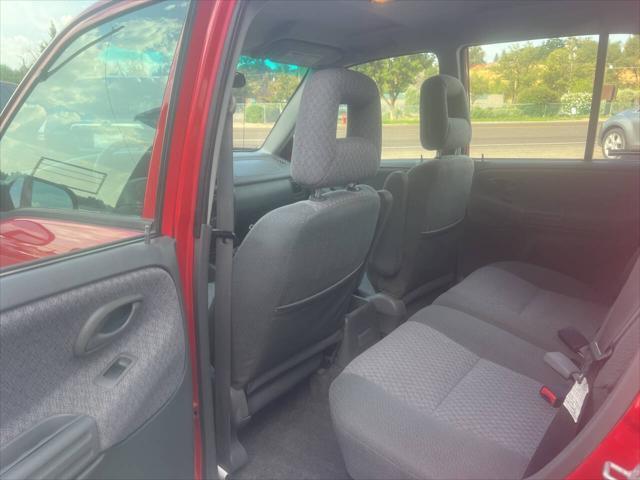 used 2002 Chevrolet Tracker car, priced at $8,495