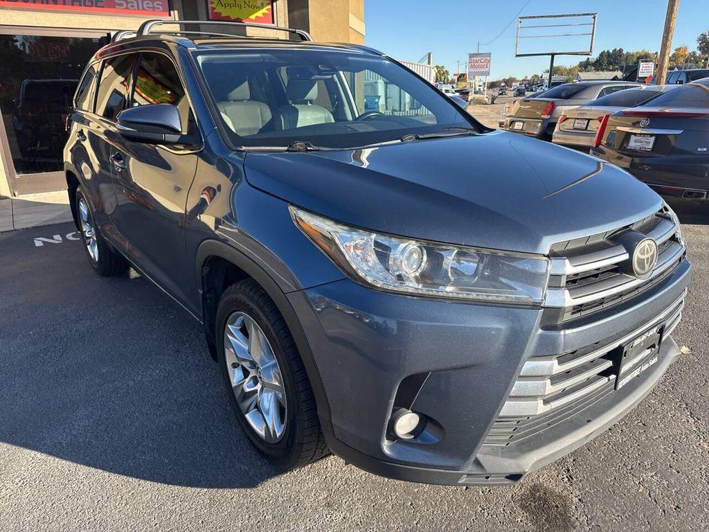used 2017 Toyota Highlander car, priced at $22,995