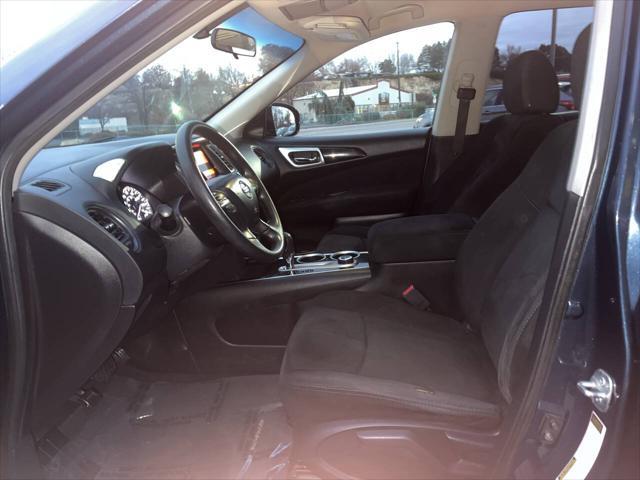 used 2014 Nissan Pathfinder car, priced at $9,995