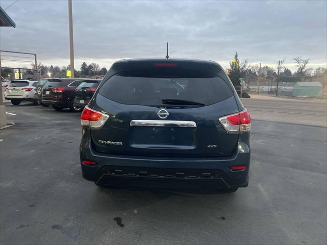 used 2014 Nissan Pathfinder car, priced at $9,995