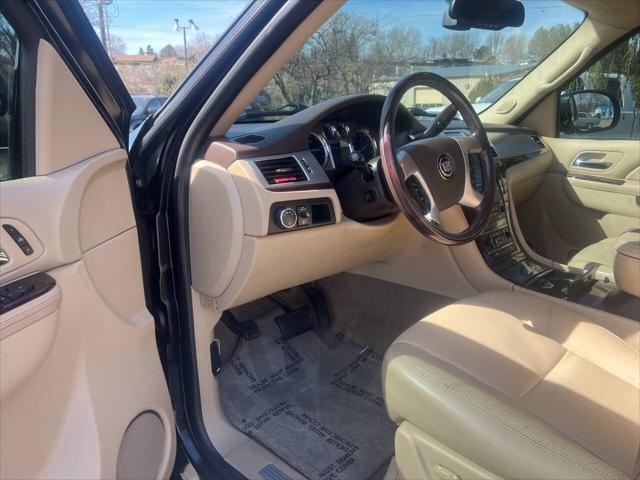 used 2010 Cadillac Escalade car, priced at $13,995