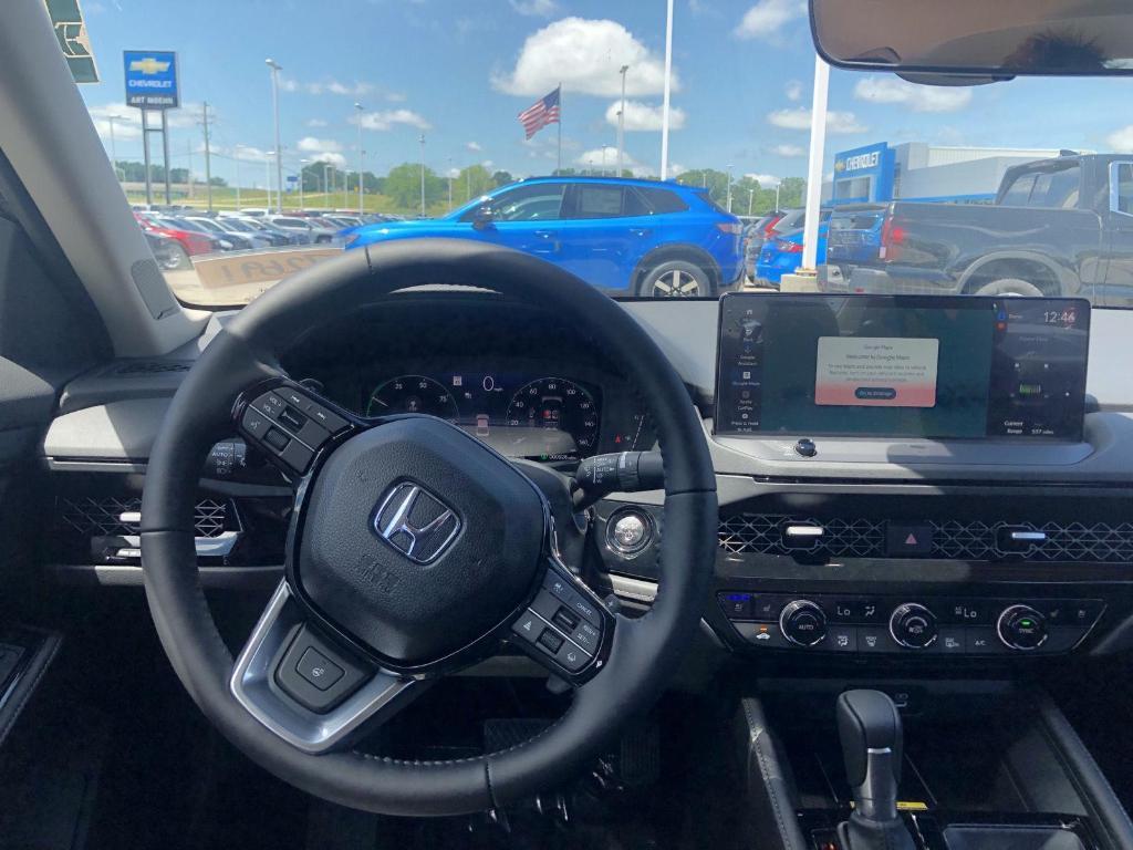 new 2025 Honda Accord Hybrid car, priced at $40,000