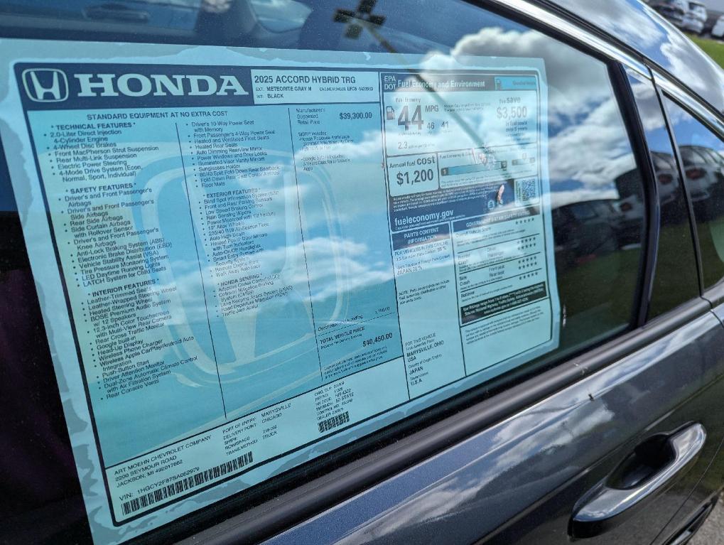 new 2025 Honda Accord Hybrid car