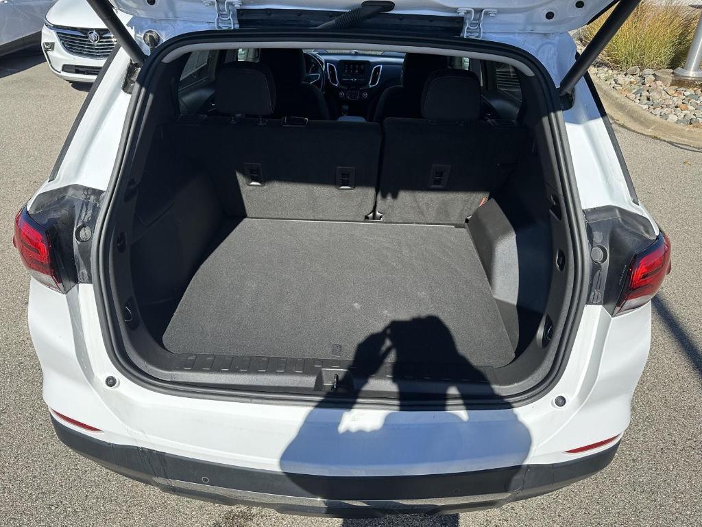 used 2022 Chevrolet Equinox car, priced at $19,445