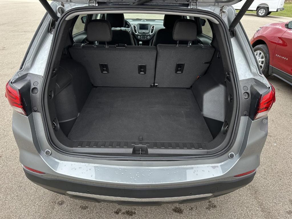 used 2023 Chevrolet Equinox car, priced at $19,845