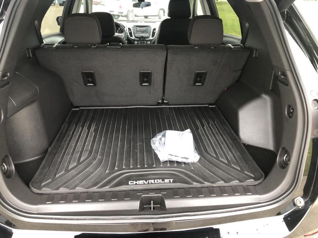 used 2023 Chevrolet Equinox car, priced at $21,469