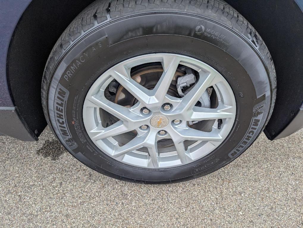 used 2022 Chevrolet Equinox car, priced at $20,487