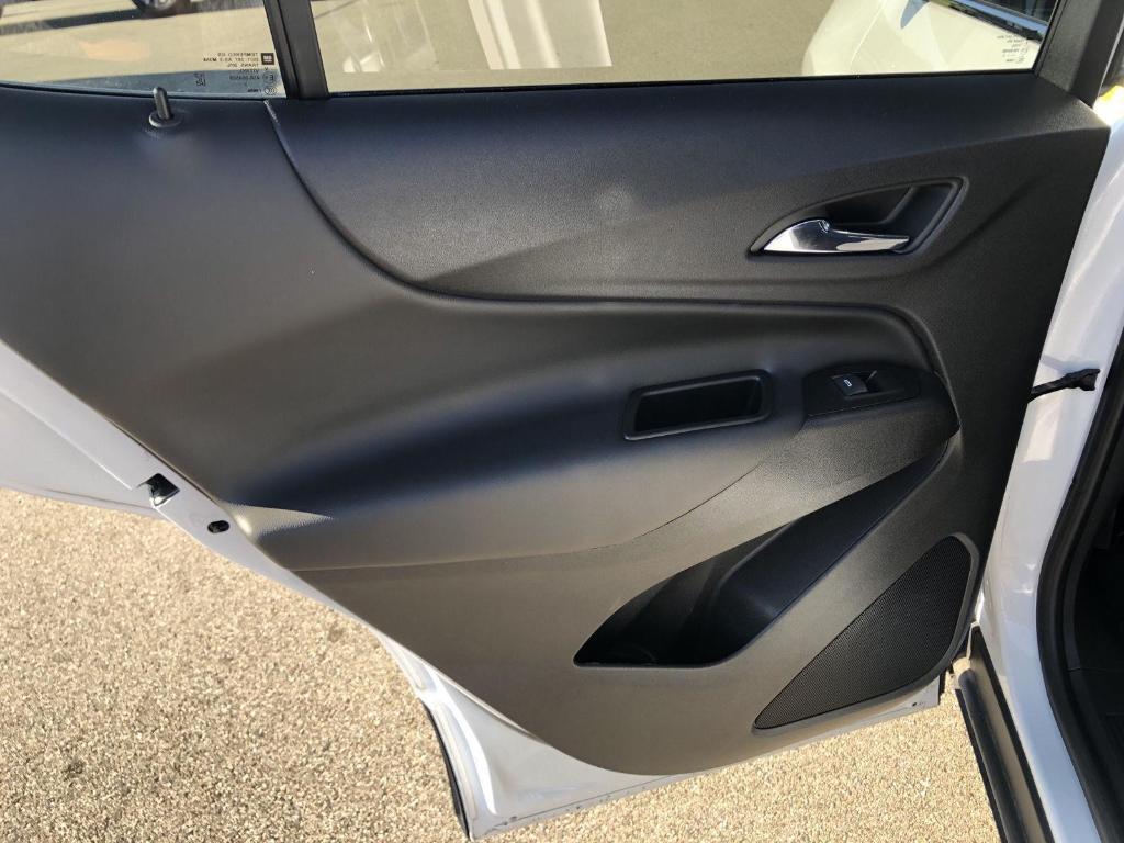 used 2022 Chevrolet Equinox car, priced at $21,395