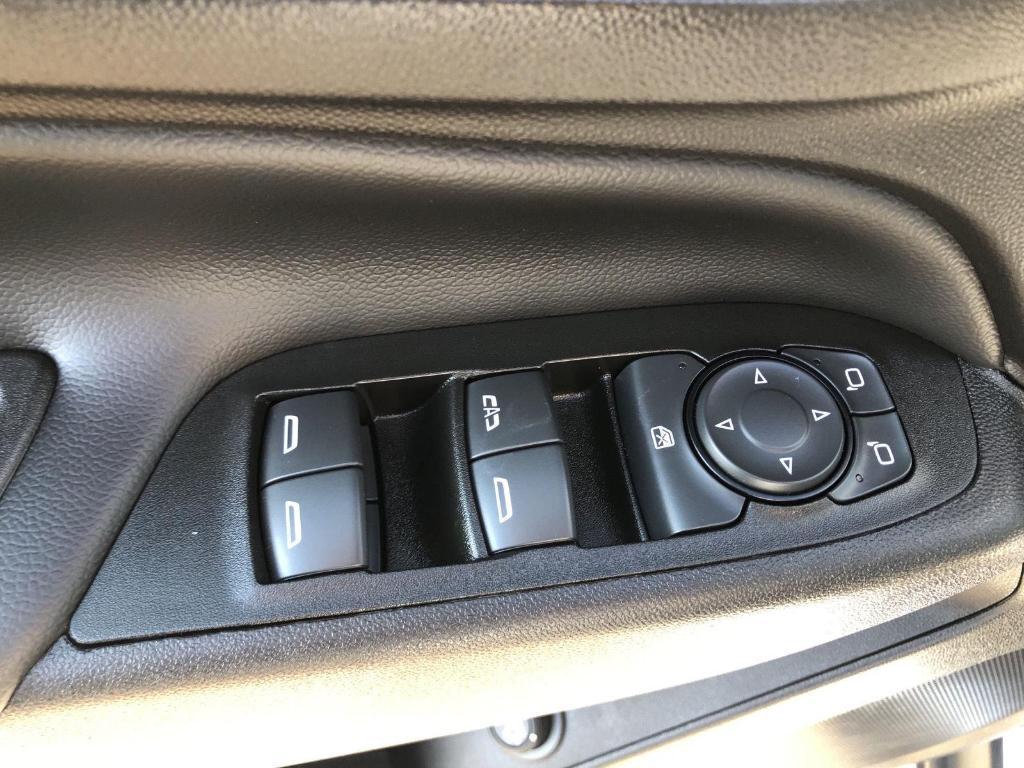 used 2022 Chevrolet Equinox car, priced at $21,395