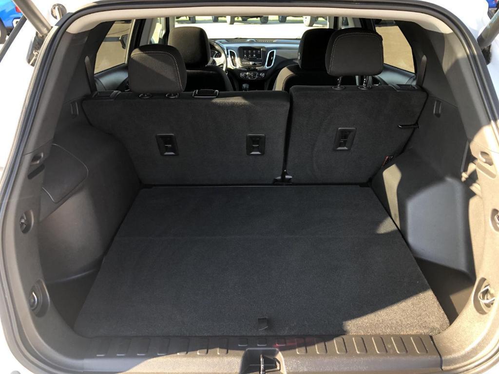 used 2022 Chevrolet Equinox car, priced at $21,395
