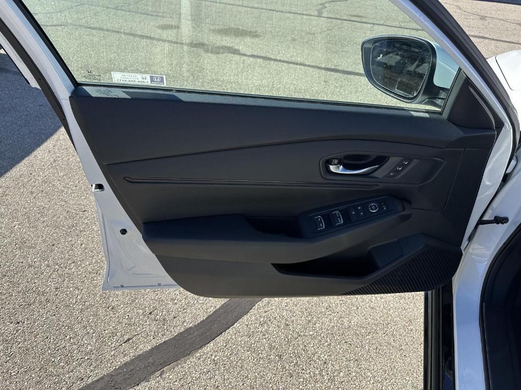 new 2025 Honda Accord Hybrid car, priced at $36,590