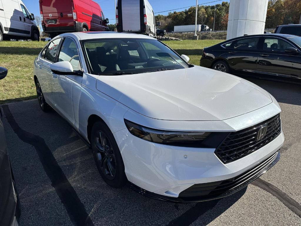 new 2025 Honda Accord Hybrid car, priced at $36,590
