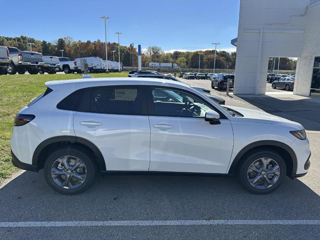 new 2026 Honda HR-V car, priced at $29,605