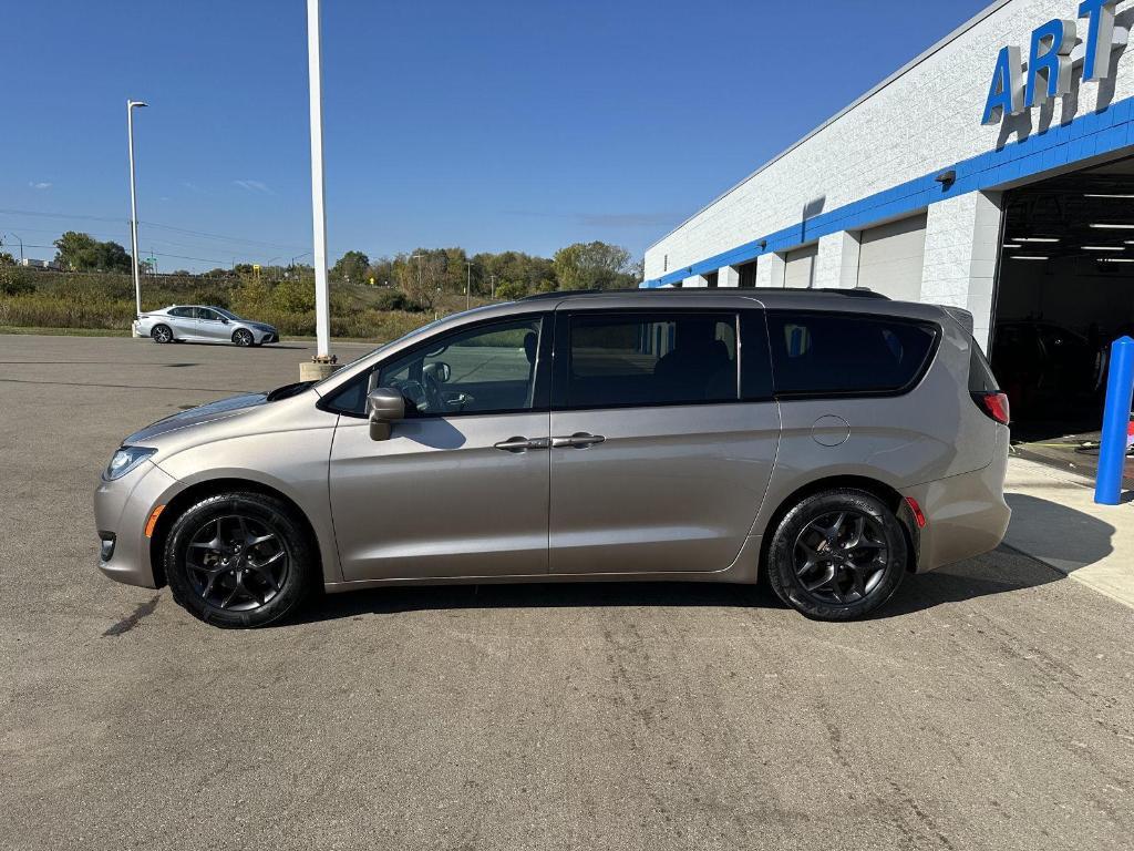 used 2018 Chrysler Pacifica car, priced at $16,989