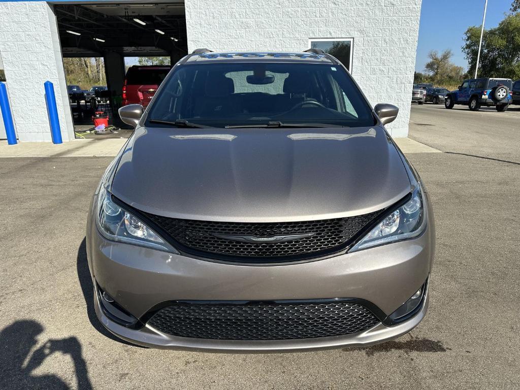 used 2018 Chrysler Pacifica car, priced at $16,989