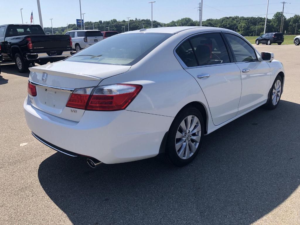 used 2015 Honda Accord car, priced at $13,489
