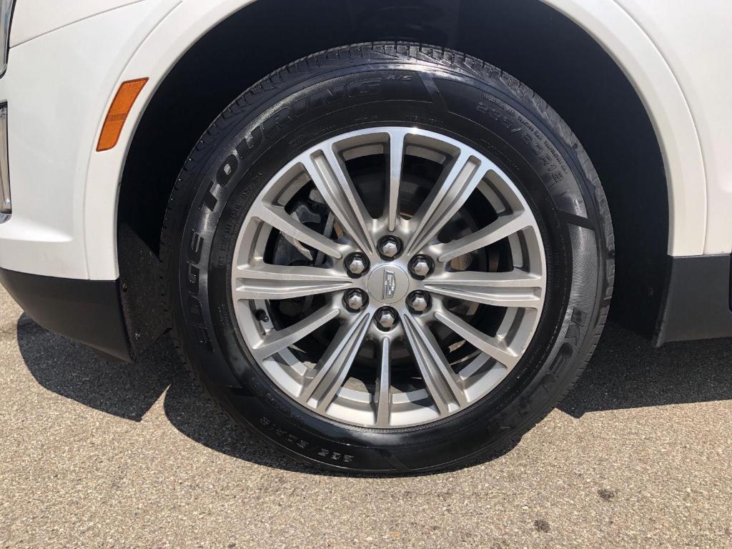 used 2017 Cadillac XT5 car, priced at $14,925