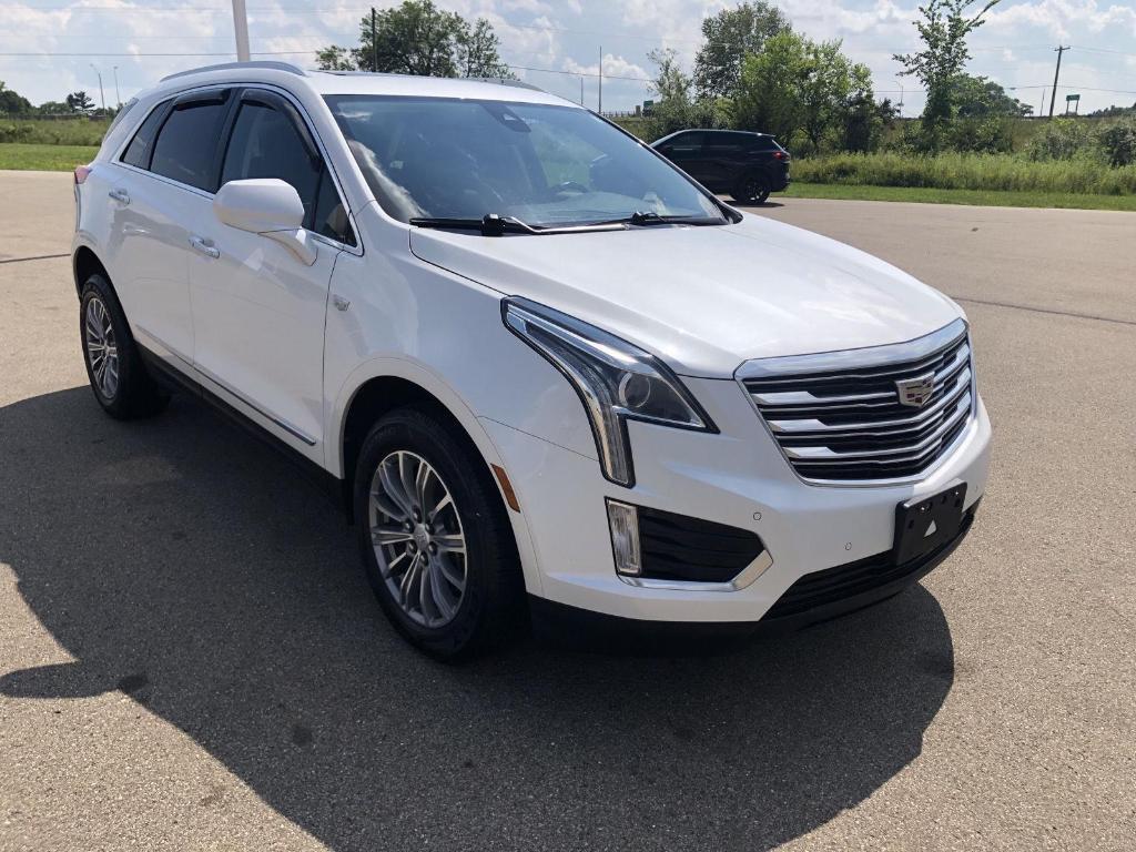 used 2017 Cadillac XT5 car, priced at $14,925