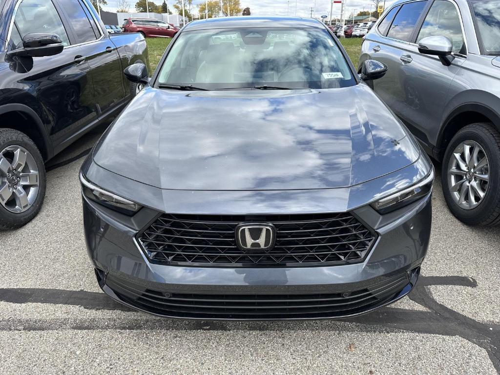 new 2025 Honda Accord Hybrid car, priced at $36,135