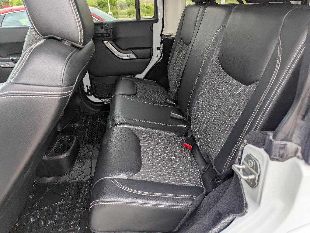 used 2015 Jeep Wrangler Unlimited car, priced at $17,929