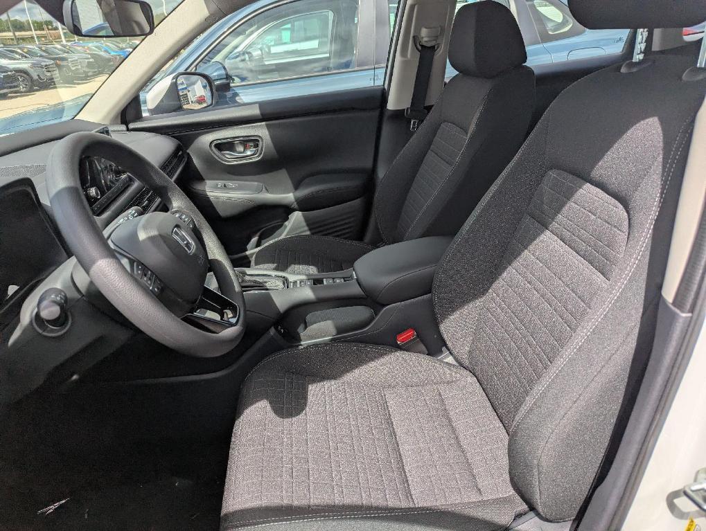 new 2025 Honda HR-V car, priced at $28,250