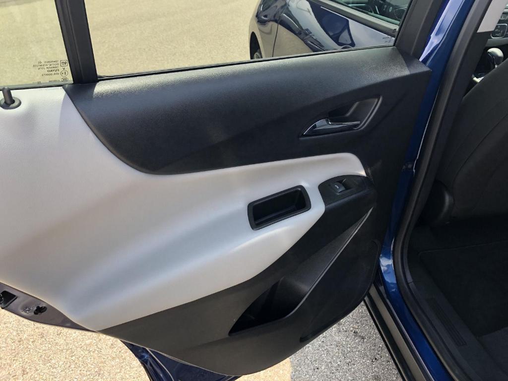 used 2023 Chevrolet Equinox car, priced at $22,287