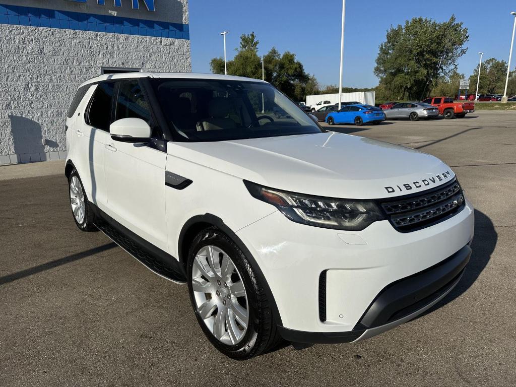 used 2018 Land Rover Discovery car, priced at $16,825