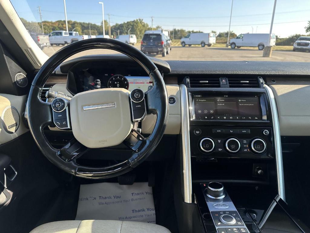used 2018 Land Rover Discovery car, priced at $16,825