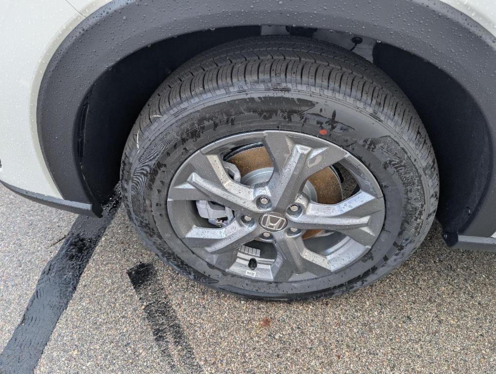 new 2026 Honda HR-V car, priced at $28,050