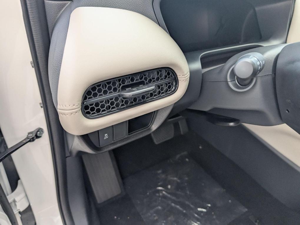 new 2026 Honda HR-V car, priced at $28,050