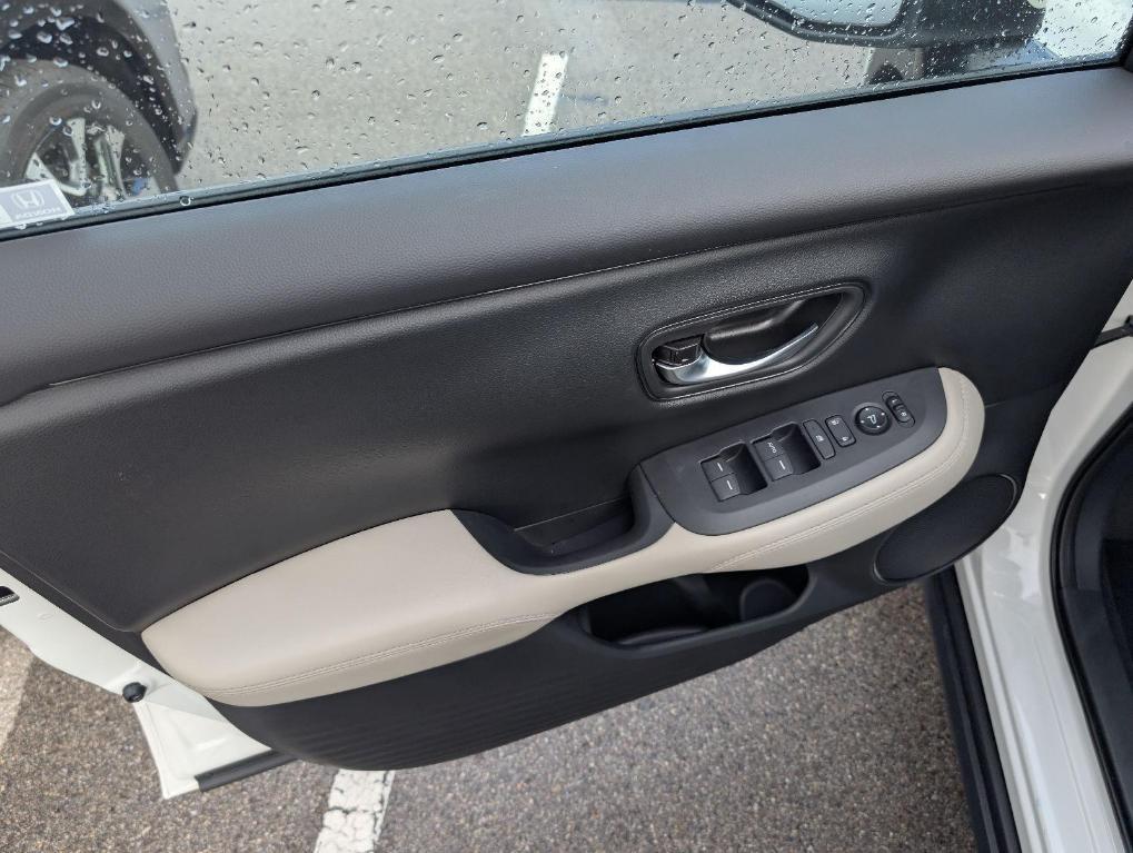 new 2026 Honda HR-V car, priced at $28,050